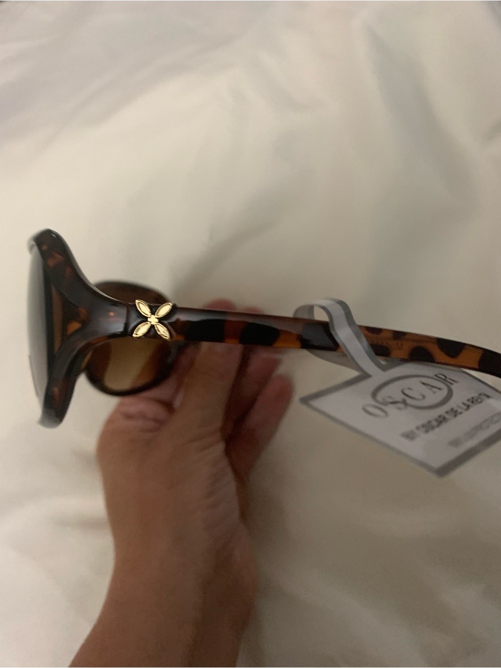 Oscar de la Renta Tortoiseshell Sunglasses with Brown Lenses